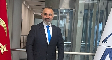 YÜZYILIN GÜÇLÜ VE SAYGIN TÜRKİYE’Sİ SİZLERİN OMUZLARINDA YÜKSELECEKTİR