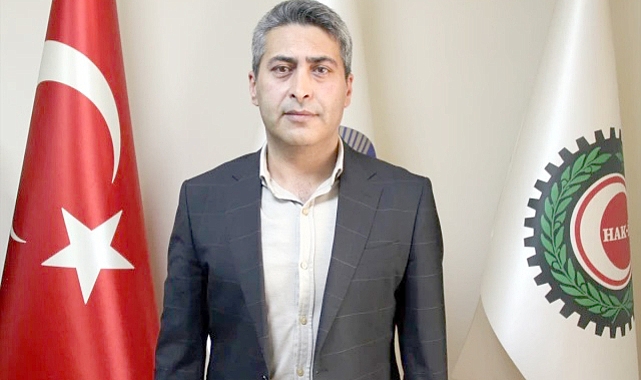 BİZLERE GELECEĞİMİZE UZANAN YOLDA REHBERLİK EDEN ÖĞRETİCİLERİMİZDİR