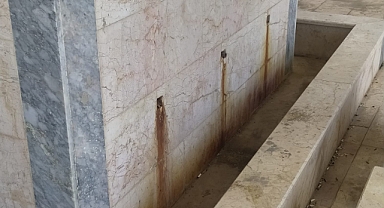 HACIBEY TOKİ CAMİİ’NDE BAKIMSIZLIK TEPKİ TOPLUYOR