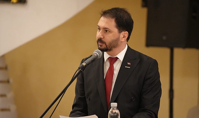 HER TÜRLÜ HÜRMETİ VE TAKDİRİ FAZLASIYLA HAK ETMEKTEDİRLER