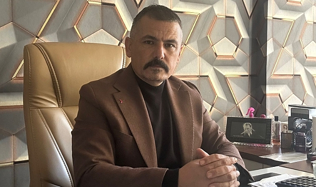  TARİHİN ALTIN SAYFALARINA YAZDIĞI BİR DEMOKRASİ DESTANIDIR